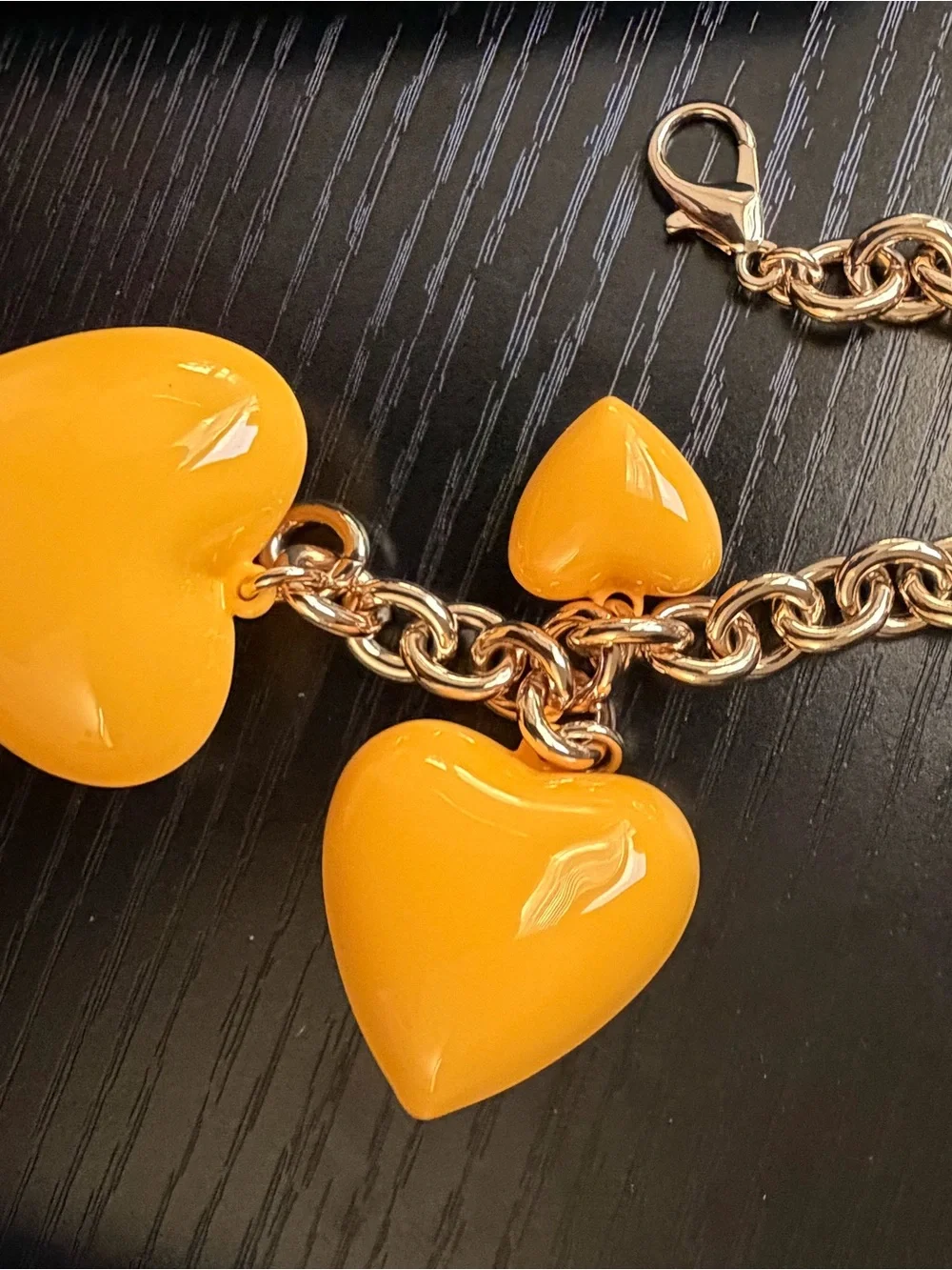 NWOT Roxanne Assoulin Yellow Triple Heart Charm Bracelet